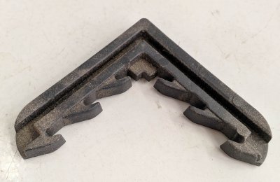 9mm Window flyscreen corner stake (1995 - Current)