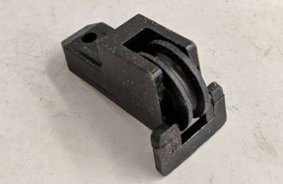 Essential sliding window roller (1995 - 2022)